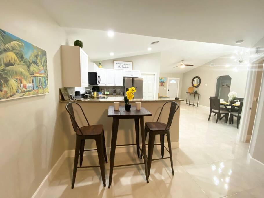 Spacious Home Near Downtown & The Beach Delray Beach Ngoại thất bức ảnh